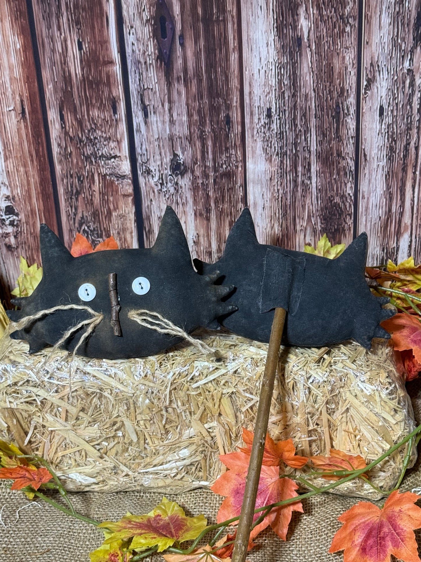 Primitive Black Cat Head Tucks/Pokes