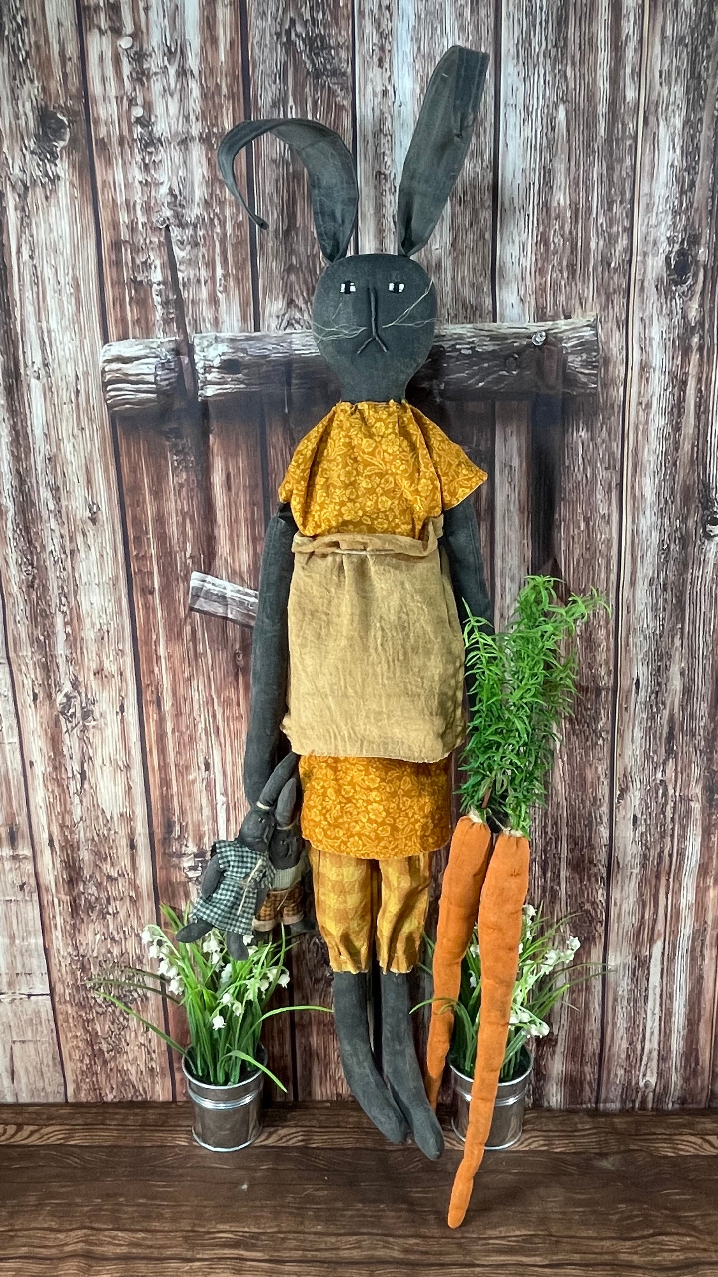 Primitive Garden Bunnies