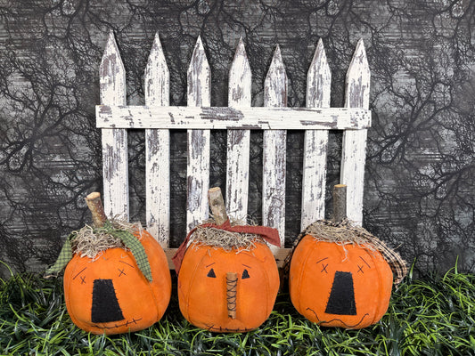 Strawy Jack-O’-Lanterns