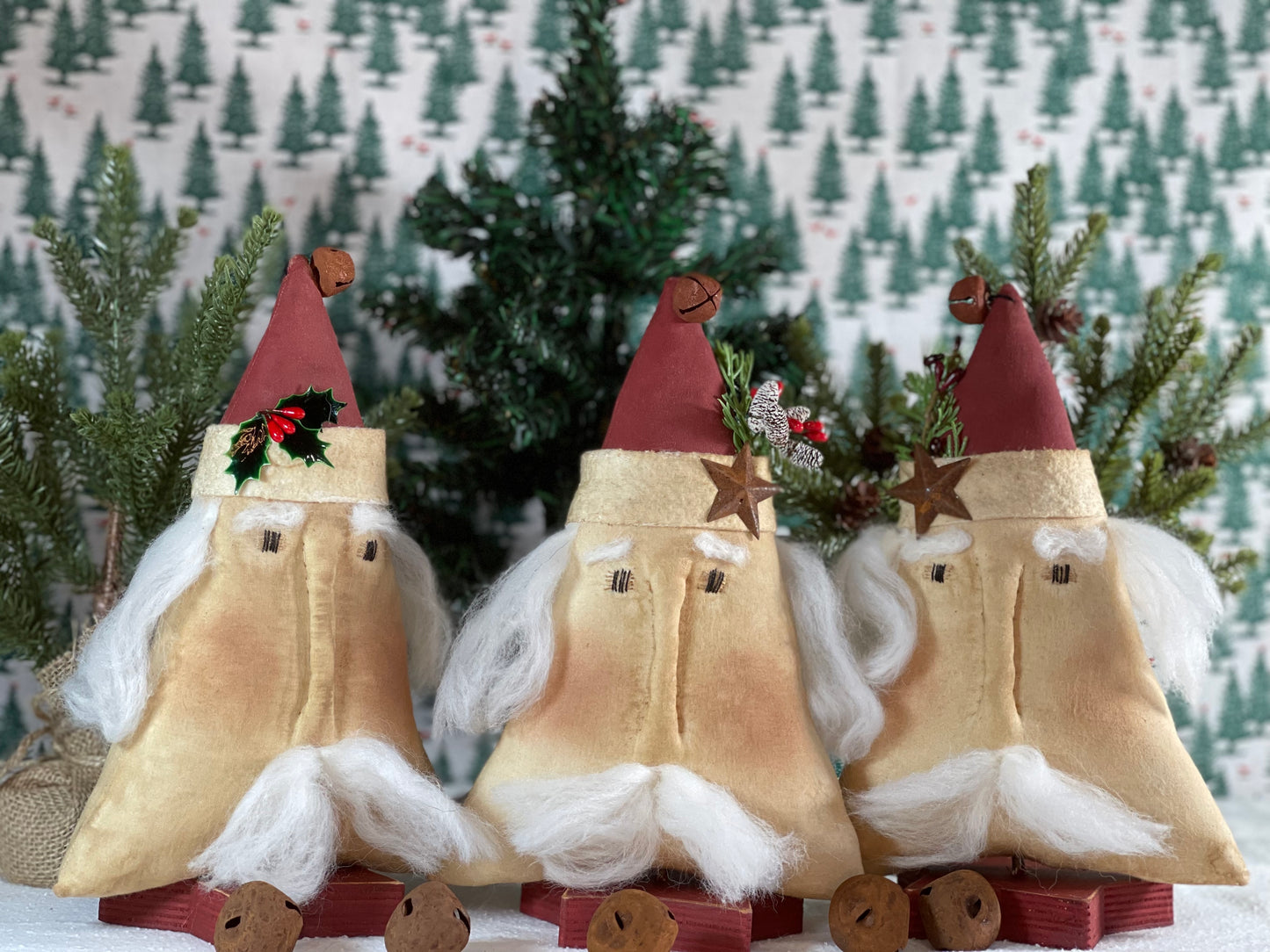 Triangle Santa