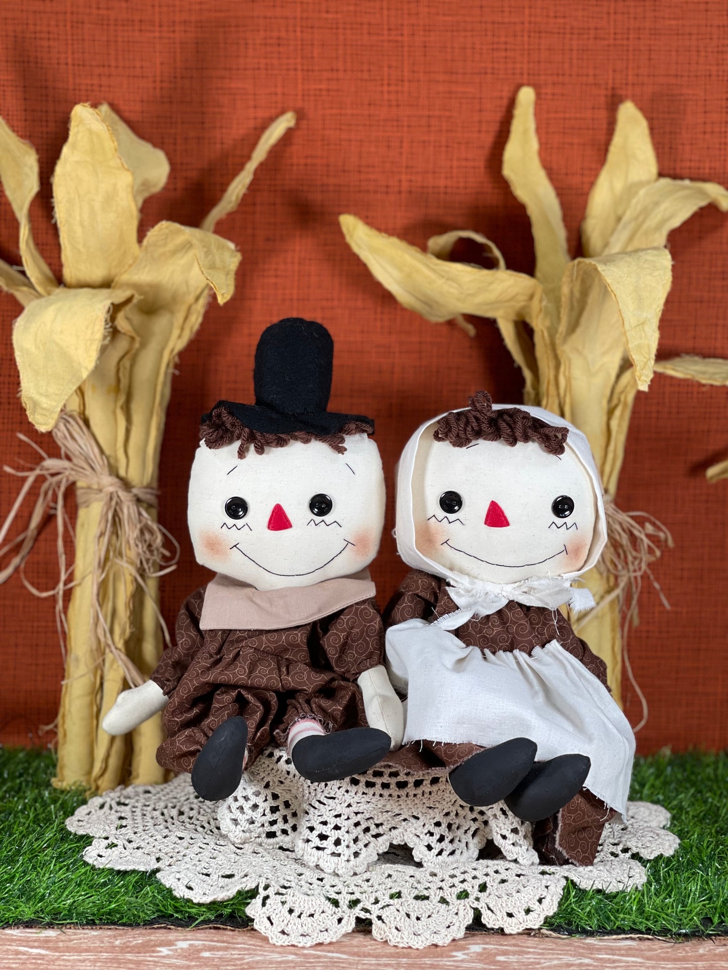 Pilgrim Boy and Girl
