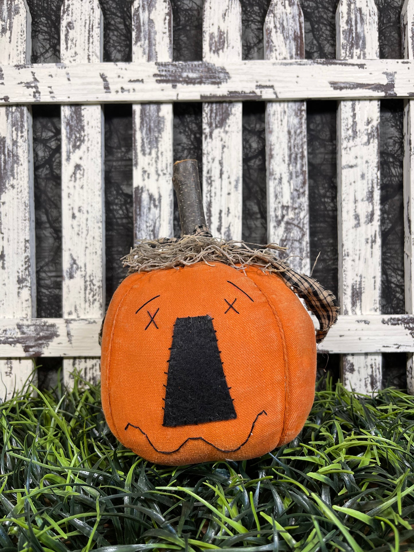 Strawy Jack-O’-Lanterns
