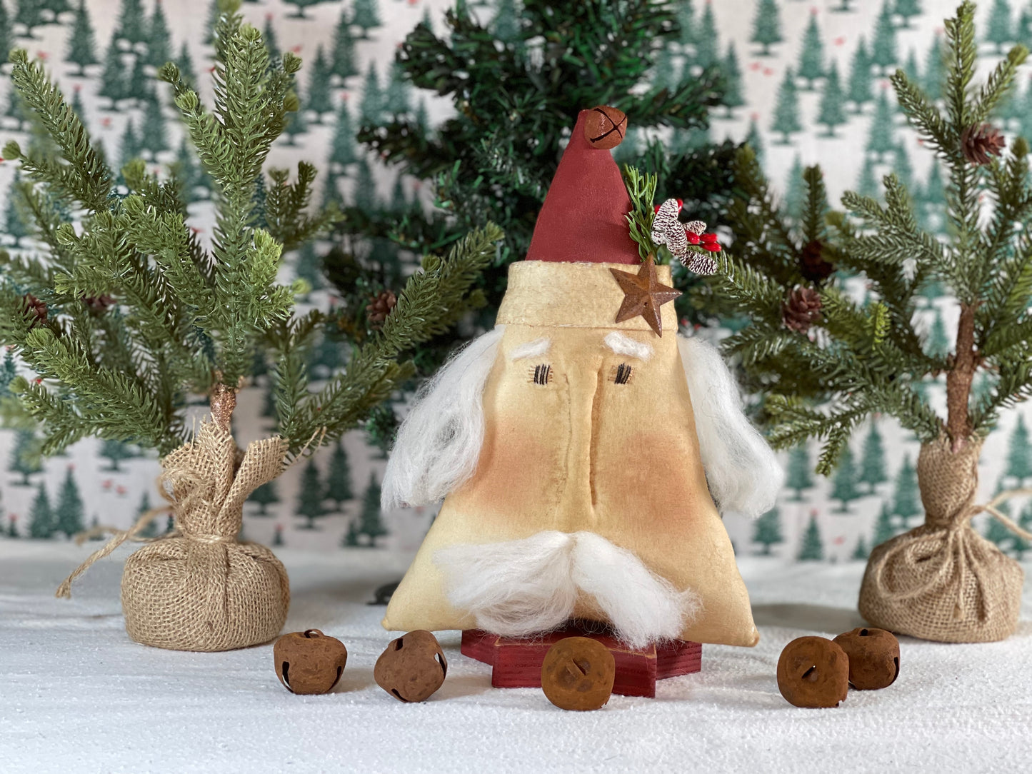 Triangle Santa