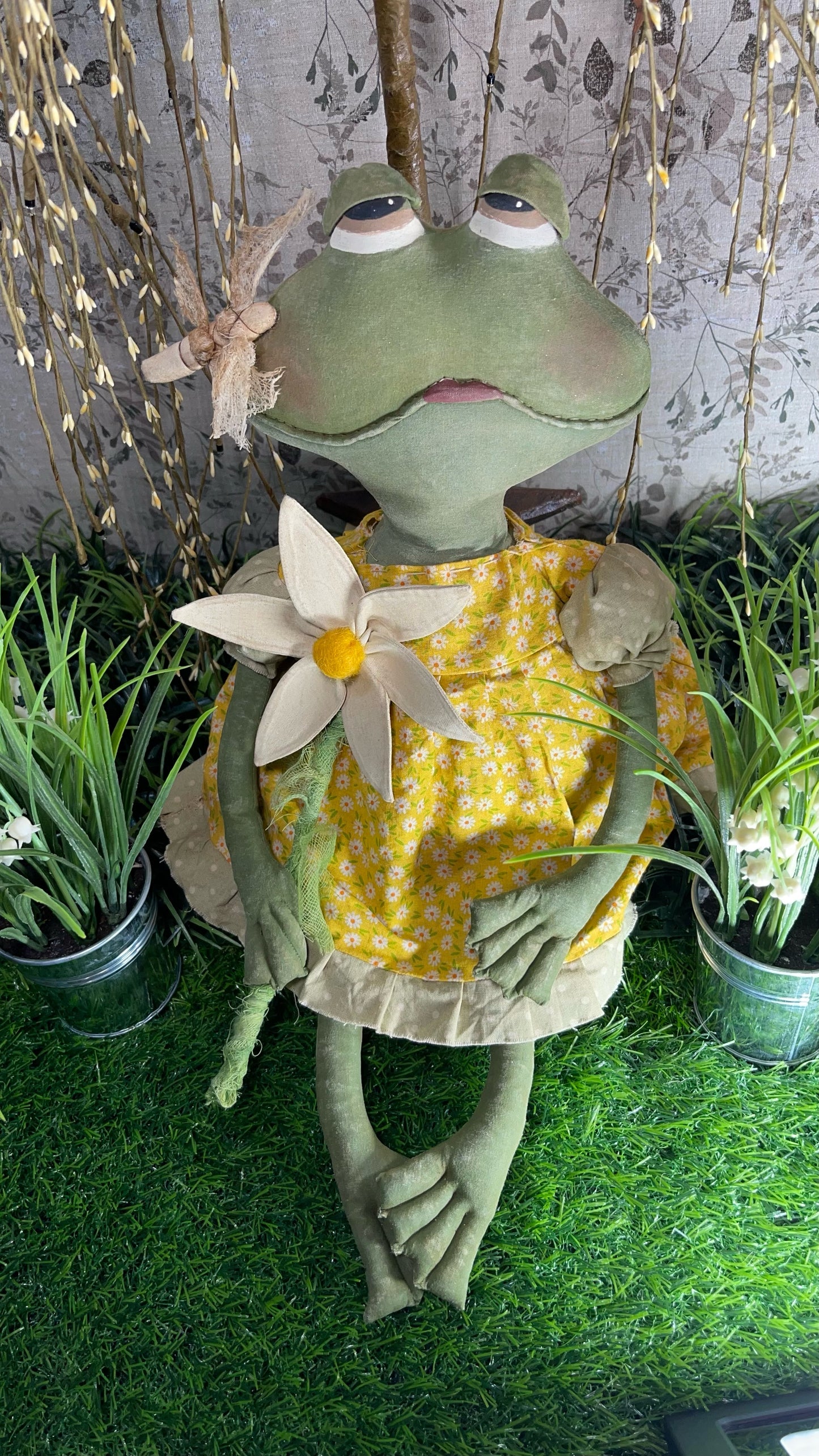 Miss Frogalina