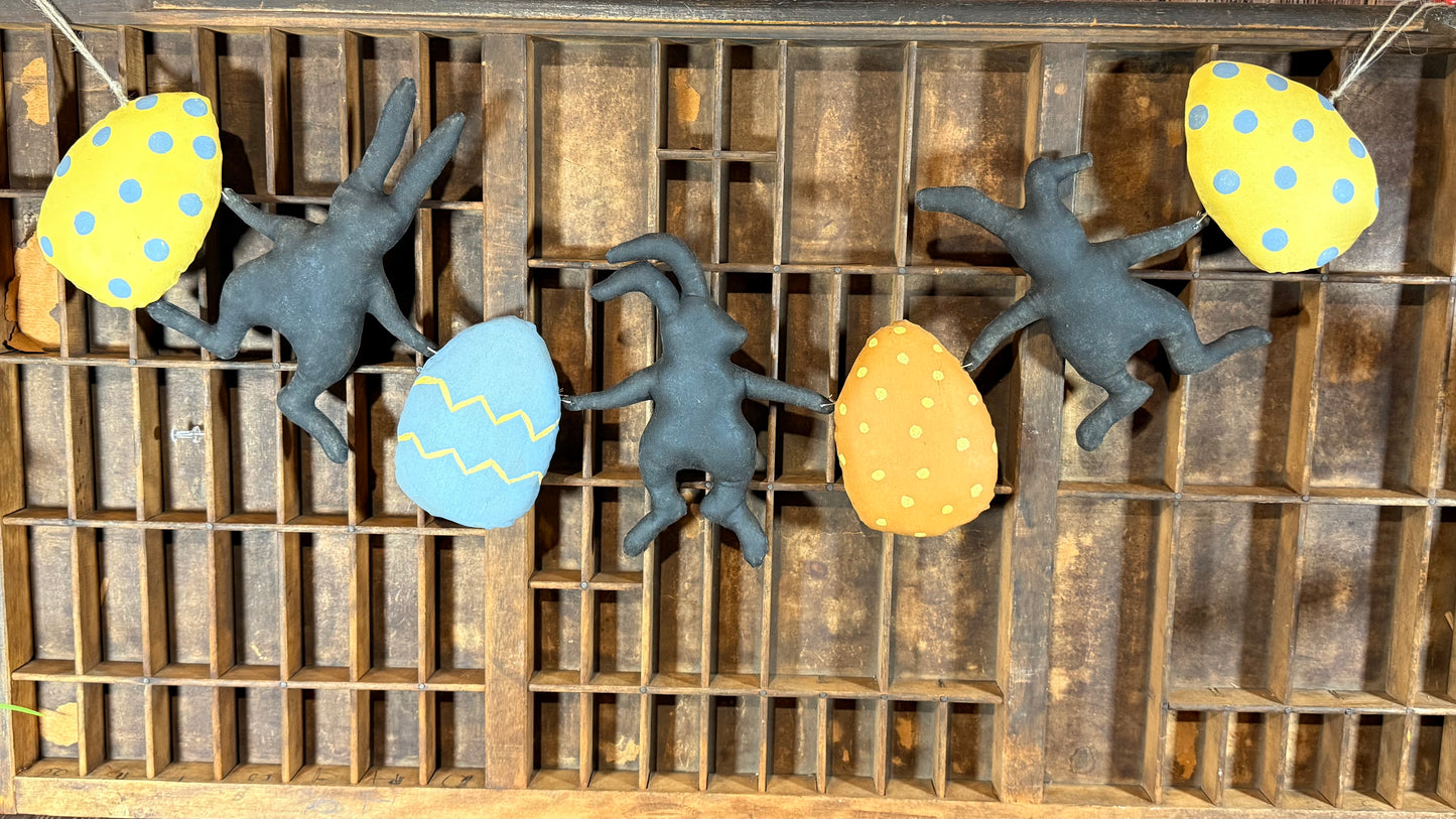 Primitive Dancing Bunnies Garland